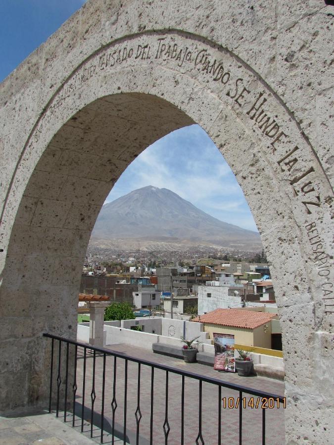 Hostal Lluvia De Oro Arequipa Luaran gambar