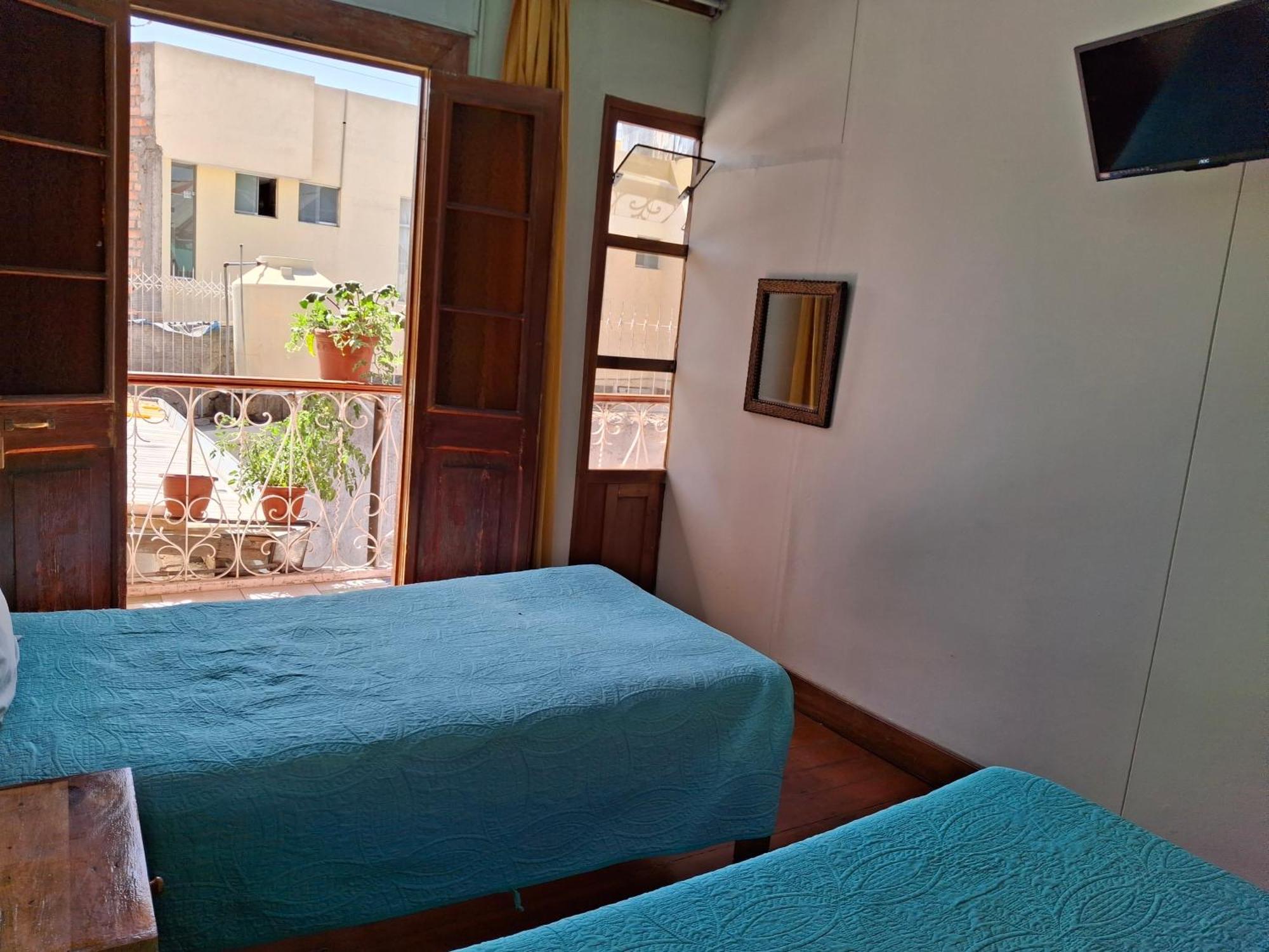 Hostal Lluvia De Oro Arequipa Luaran gambar