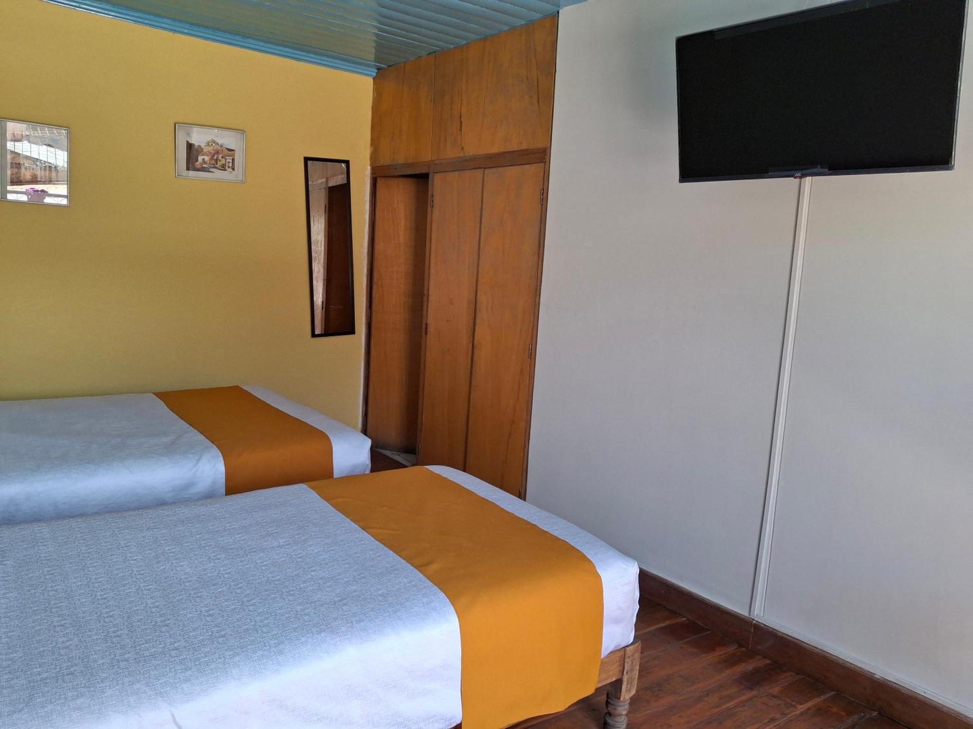 Hostal Lluvia De Oro Arequipa Luaran gambar