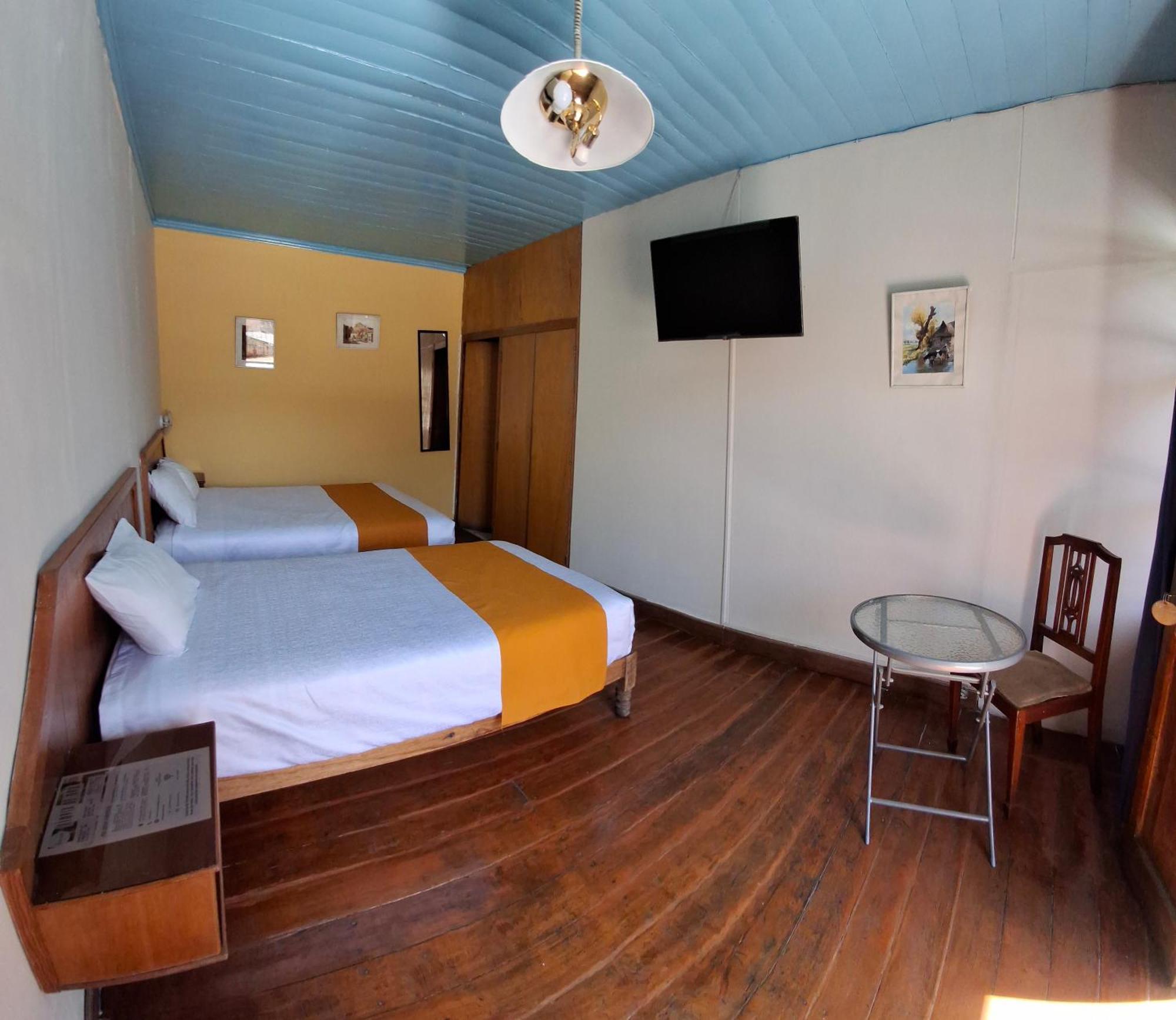 Hostal Lluvia De Oro Arequipa Luaran gambar