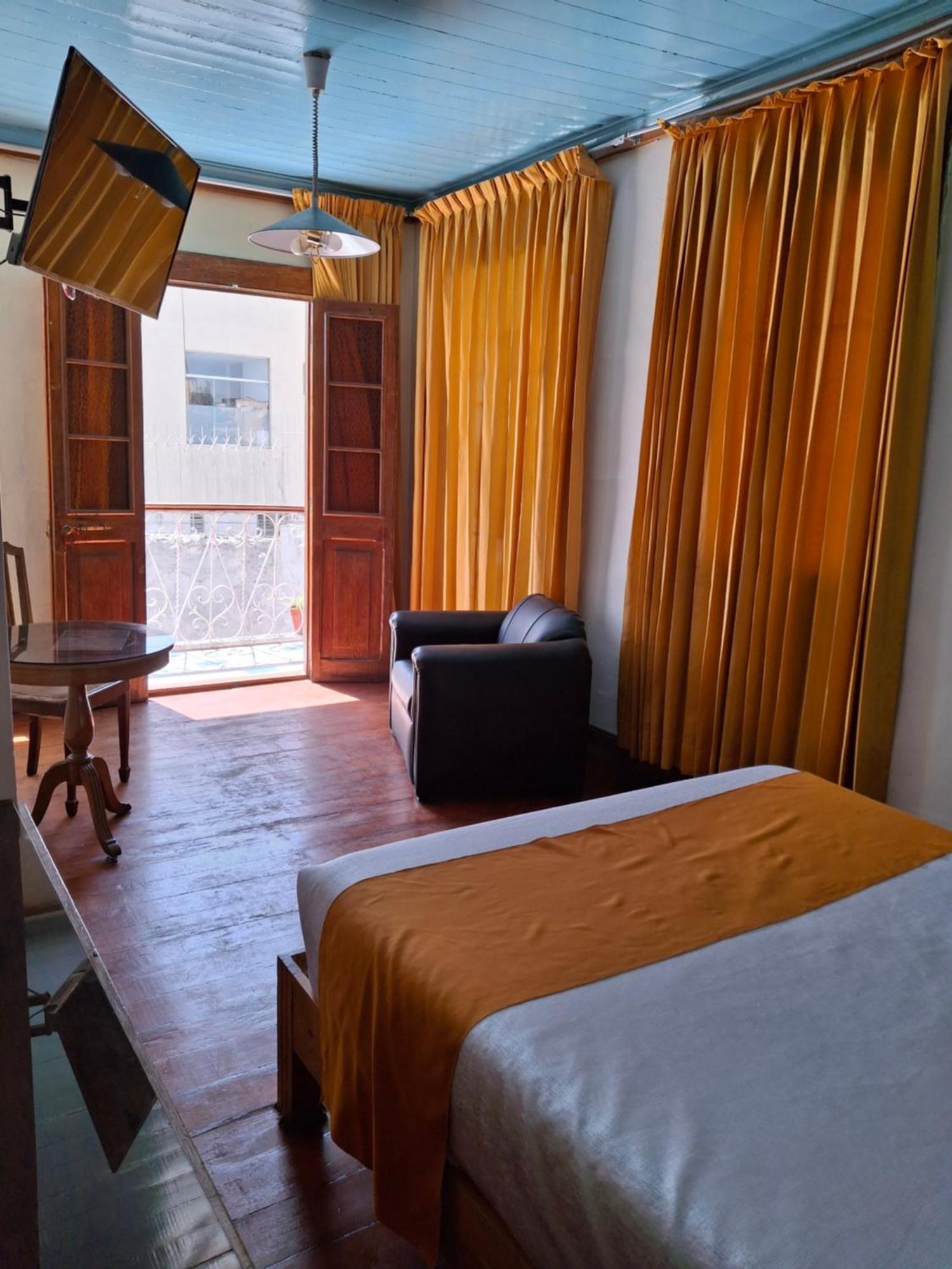 Hostal Lluvia De Oro Arequipa Luaran gambar