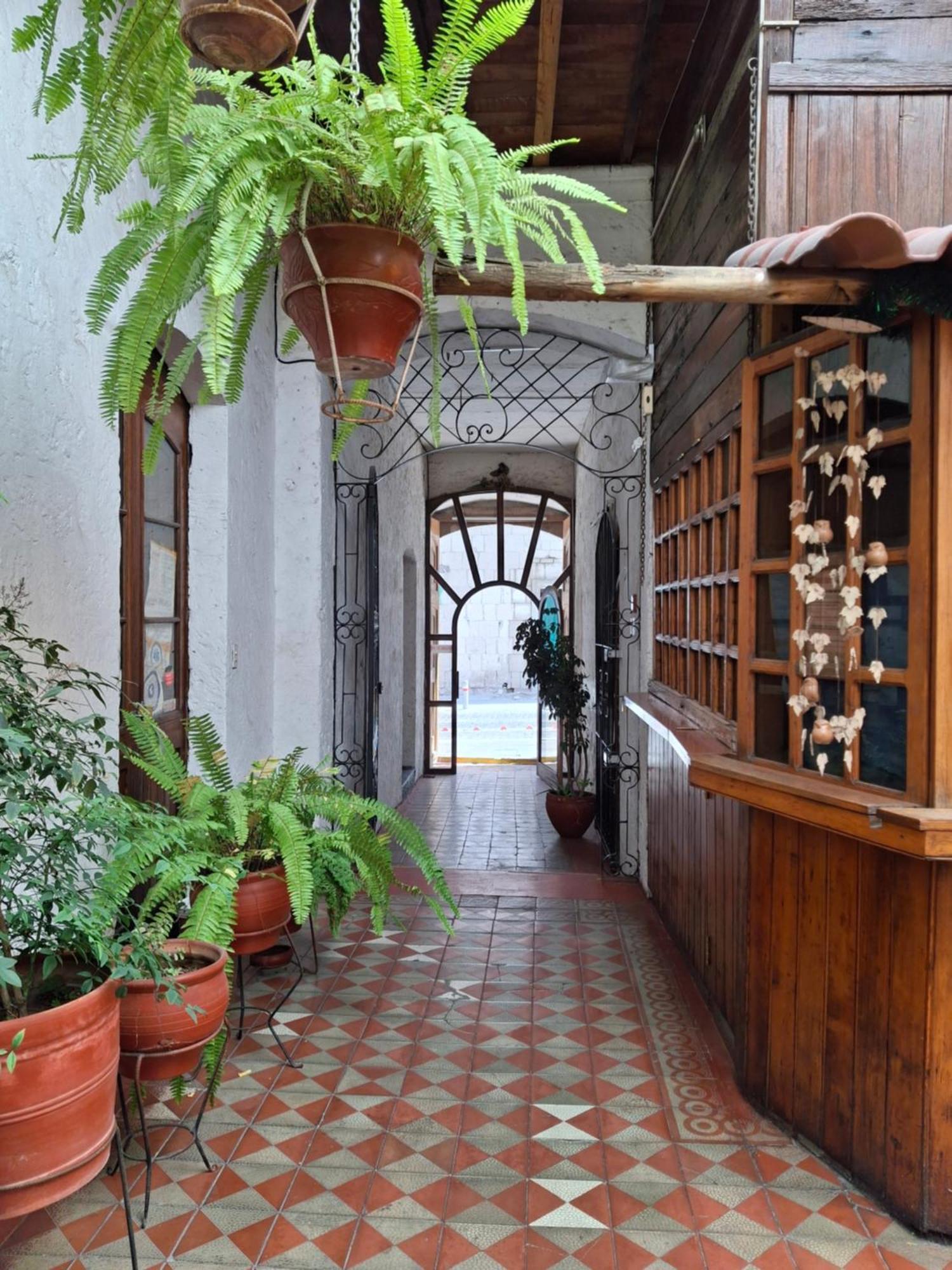 Hostal Lluvia De Oro Arequipa Luaran gambar