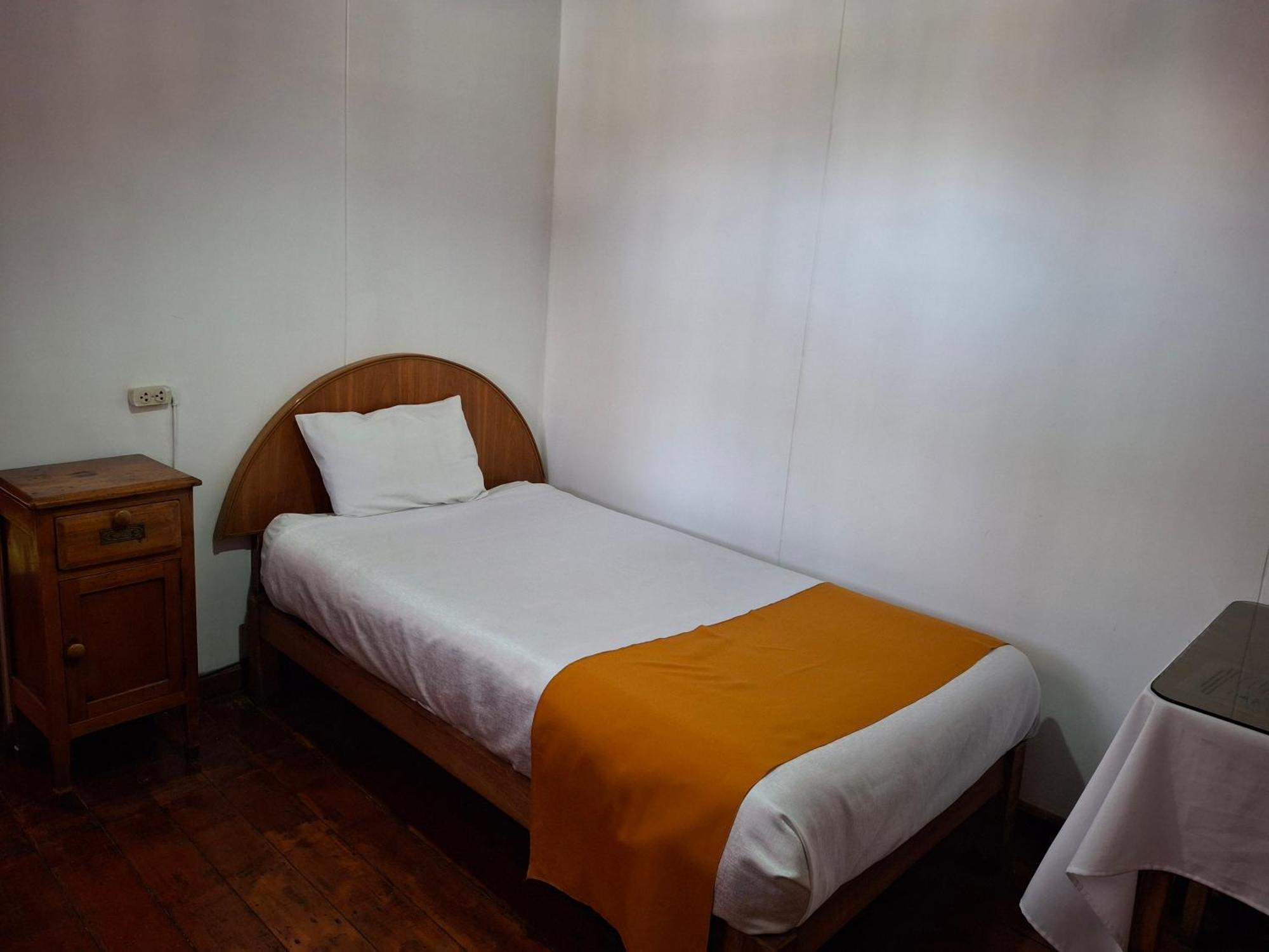 Hostal Lluvia De Oro Arequipa Luaran gambar