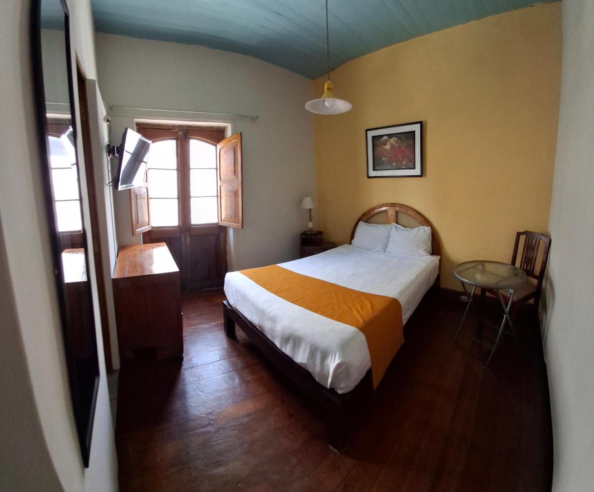 Hostal Lluvia De Oro Arequipa Luaran gambar