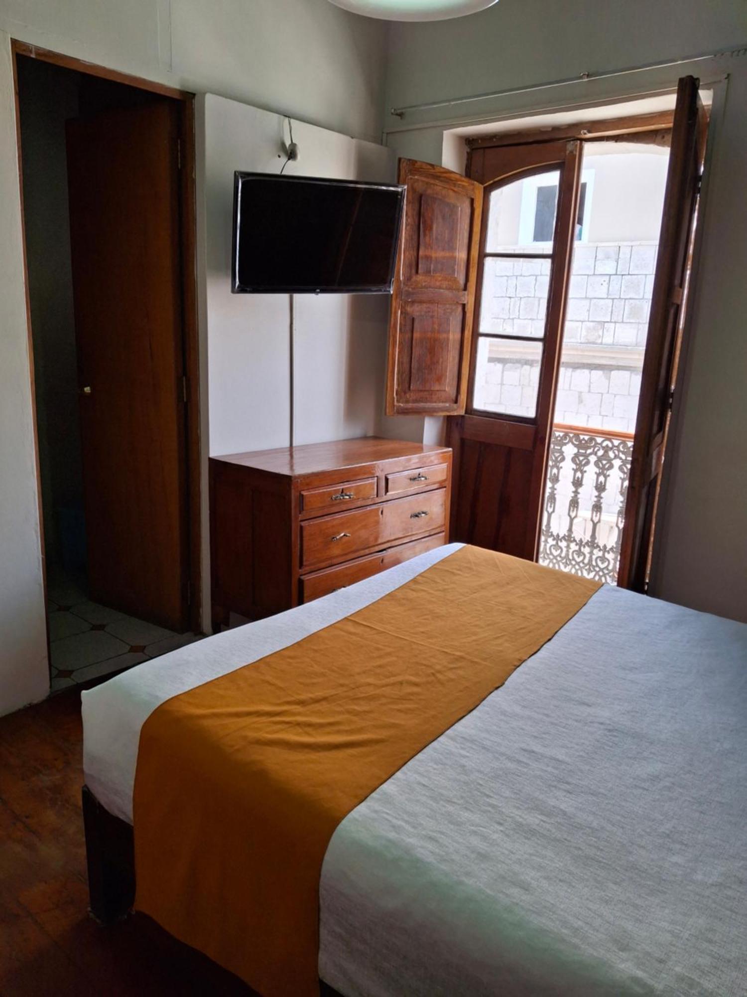 Hostal Lluvia De Oro Arequipa Luaran gambar