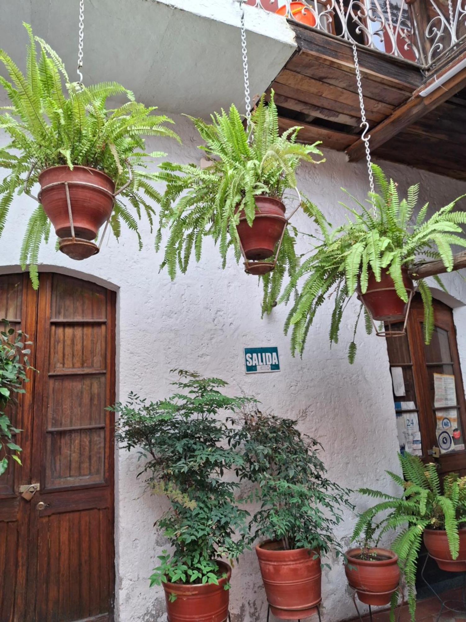 Hostal Lluvia De Oro Arequipa Luaran gambar